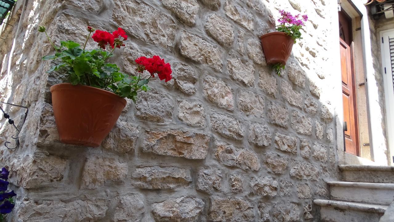 Apartments Renaissance Old Town Budva Exterior foto